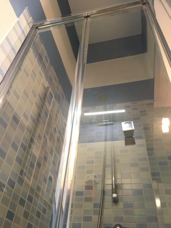 Coqueto Apartmento Centro - San Julian セビリア エクステリア 写真