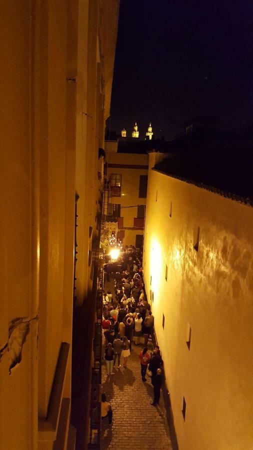 Coqueto Apartmento Centro - San Julian セビリア エクステリア 写真